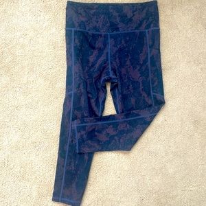 Zyia light n tight leggings